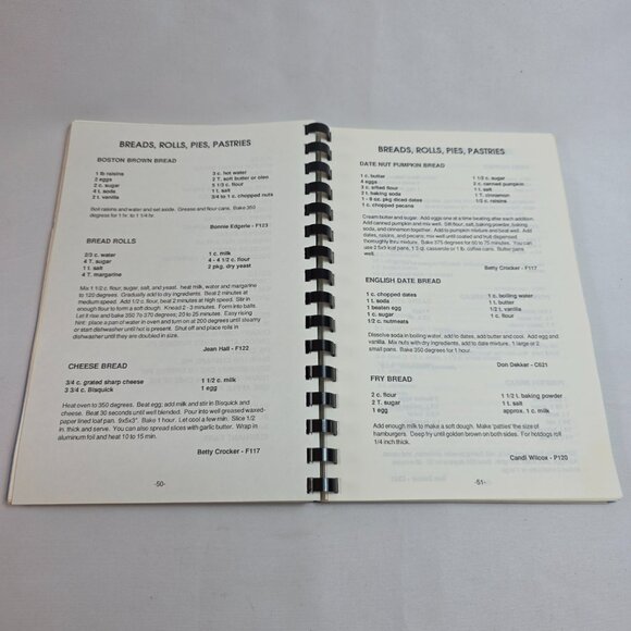 Vintage 1989 Employee Cookbook Smiths Industries Grand Rapids Michigan - Picture 10 of 15